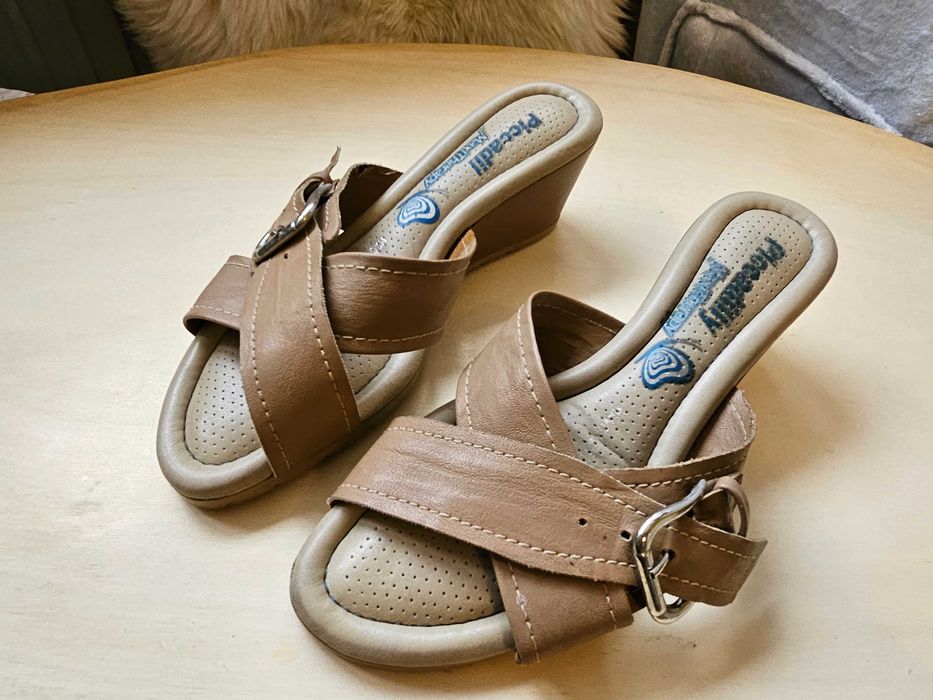 Slapi Piccadilly MaxiTherapy marimea 36