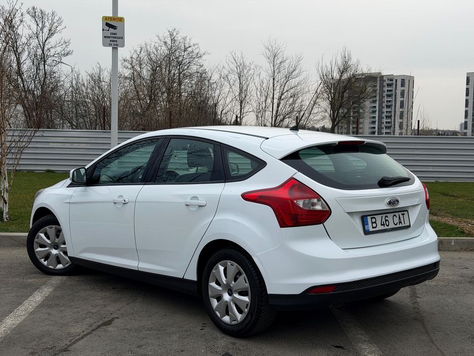 Ford Focus 2011 unic prop de nou 1.6 benzina 120.000 km reali fara daune
