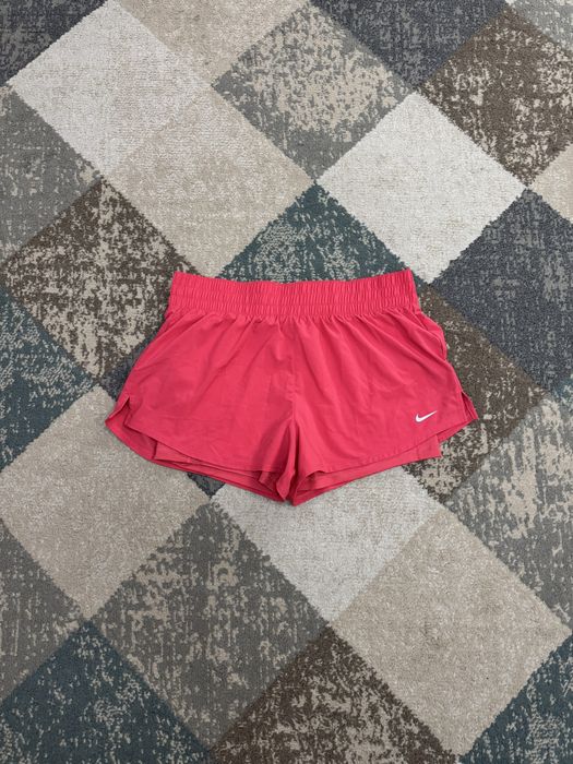 Дамски къси гащи Nike