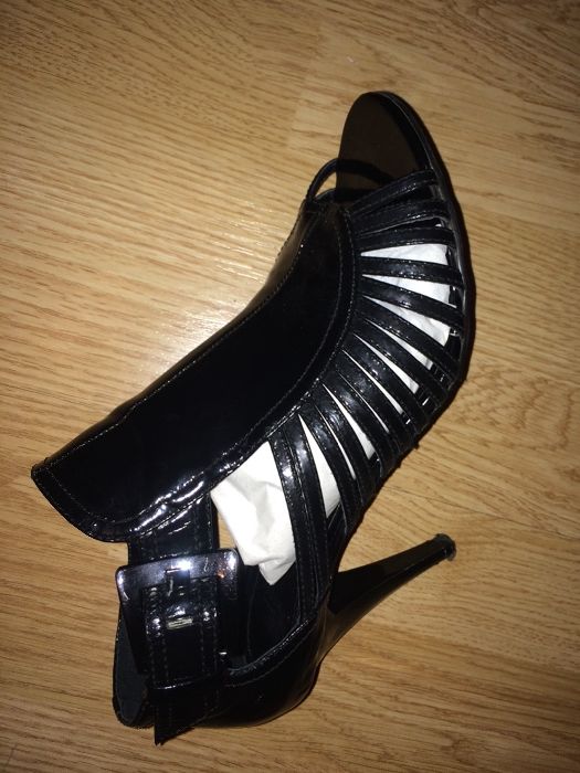 Туфли женские 37 размера