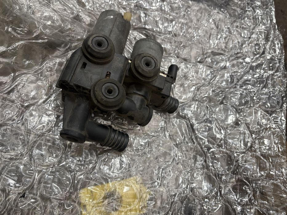 Bmw e46 1.8i Клапан Парно