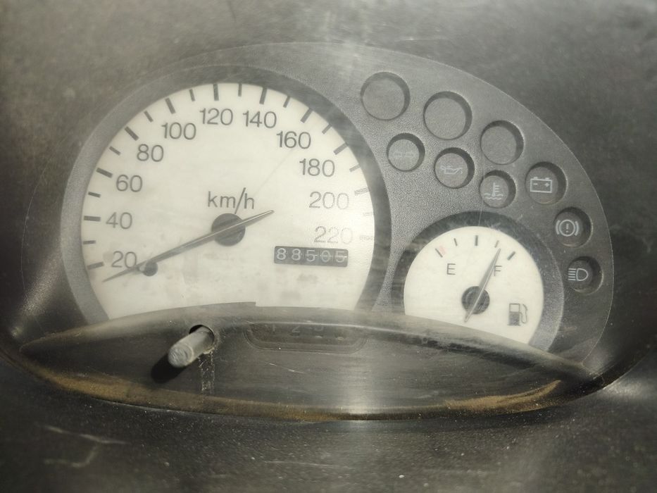 Продам машину FORD KA