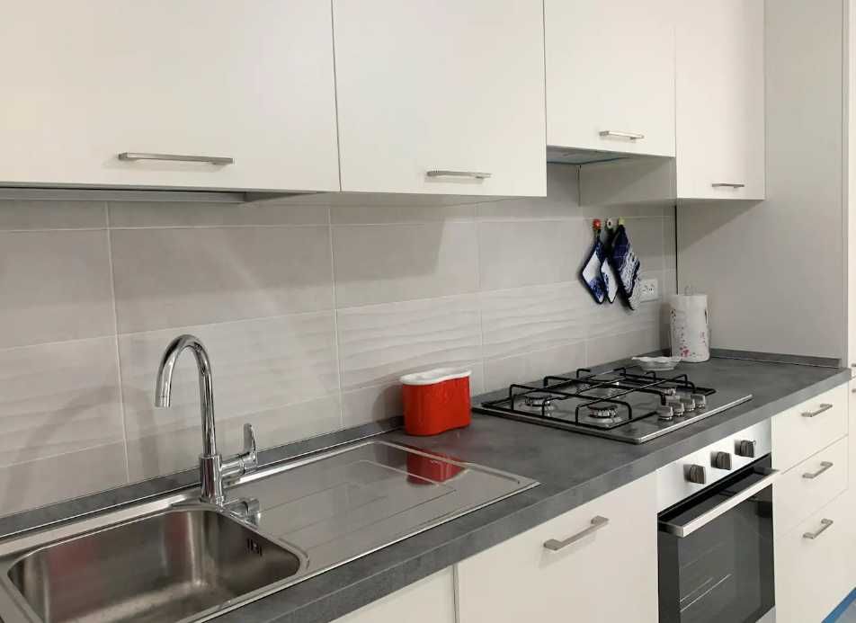 Дава се под наем Двустаен апартамент в Пловдив, Кючук Париж - 58 кв.м за 280.5 € - Снимка #3