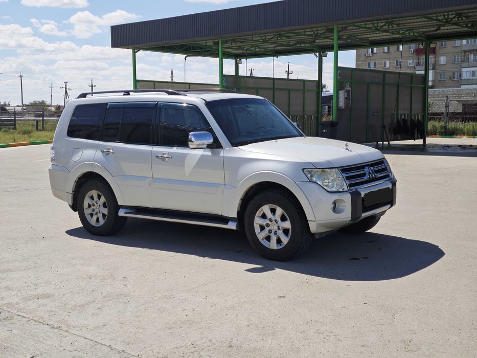 Mitsubishi Pajero IV, 2010 год