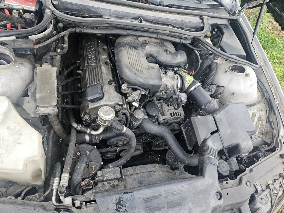 Motor bmw e46 1.9