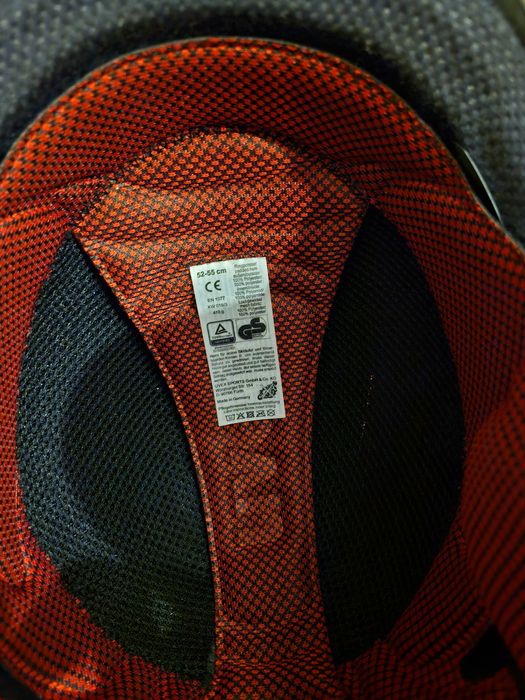 Каска UVEX  размер 52-55