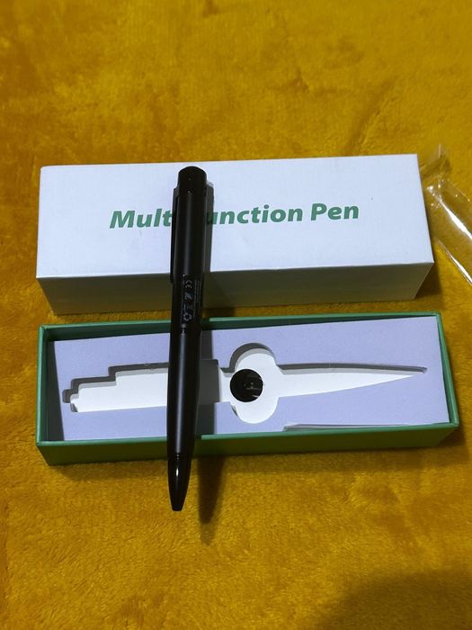 Pix spion audio și video