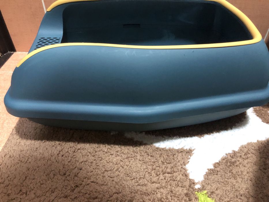 Продам лоток доя кота