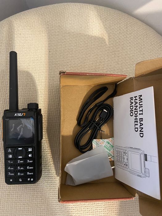 Set 2 stații radio Baofeng UV-82 + KSun UV-108D