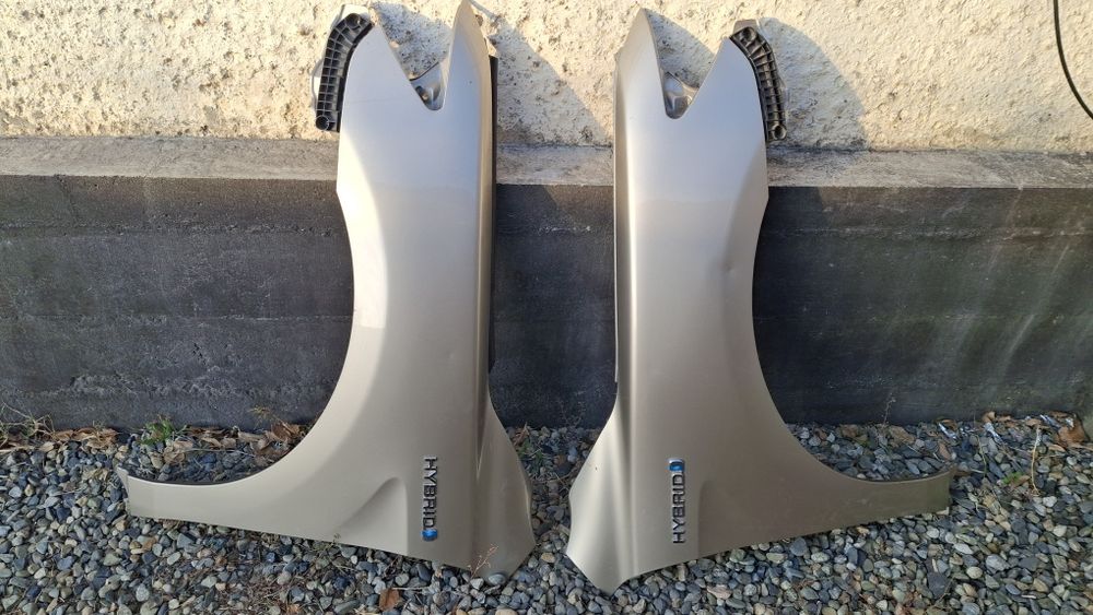 Крылья Toyota Camry 40