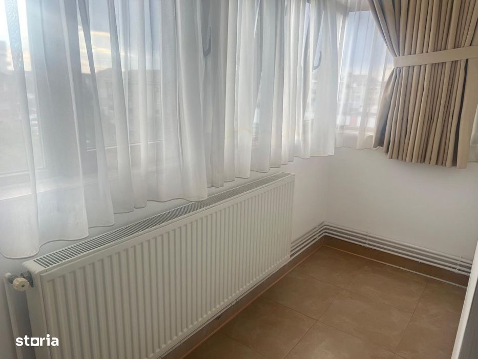 Inchiriere apartament 4 camere, de lux, modificat, Targoviste, micro 3