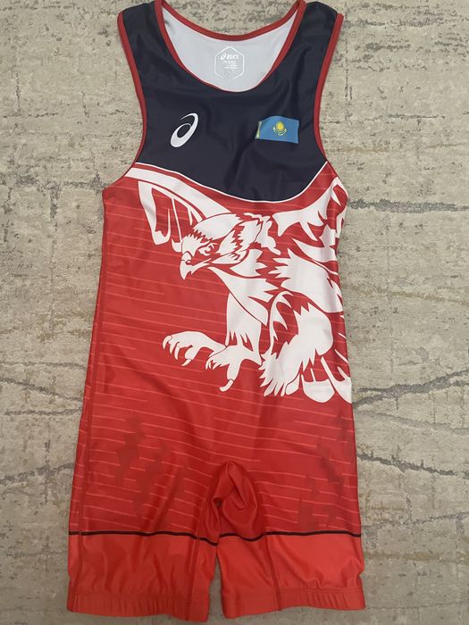 Продам борцовки asics