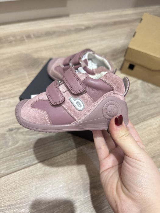 Ботинки biomecanics 22 размер