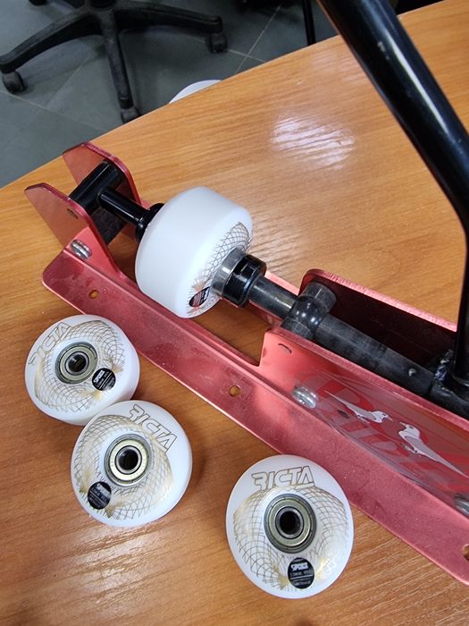 Професионален скейтборд Santa cruz  8.25