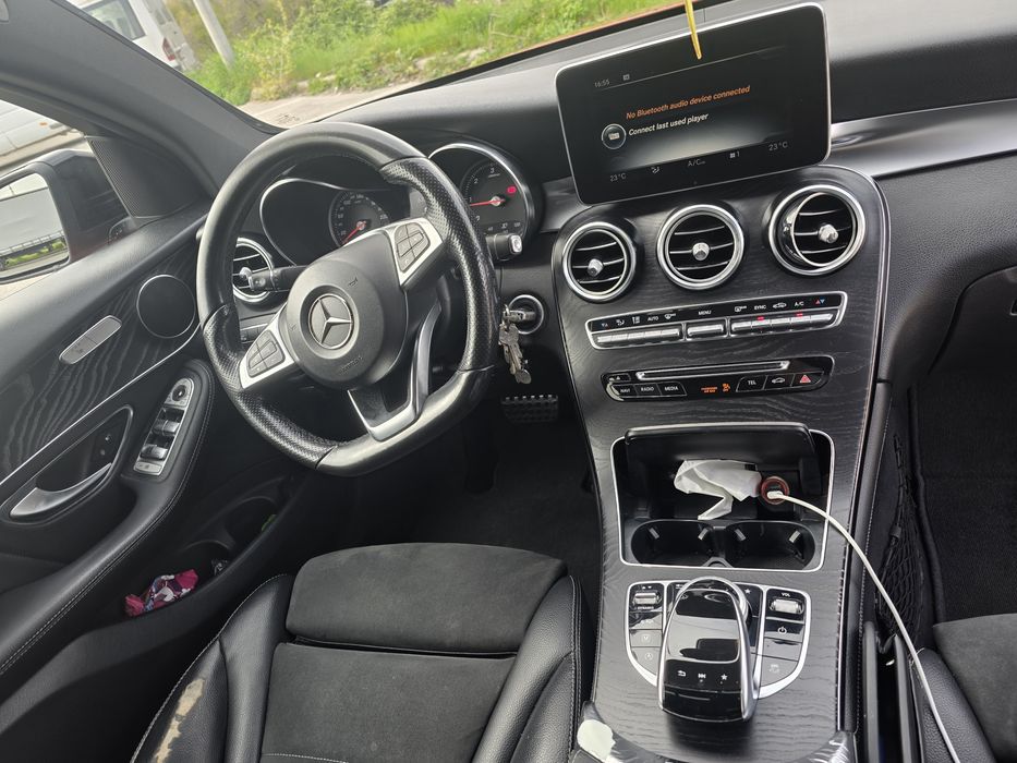Mercedes benz glc