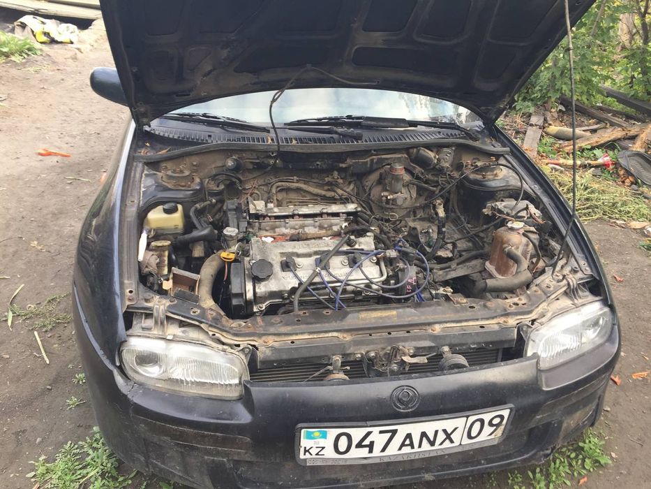 Продам Мазду 323