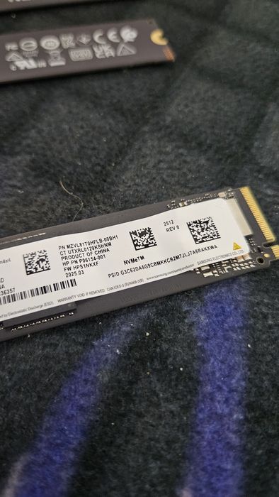 SSD Samsung 1 TB Noi Nefolositi.Preṭ fix!