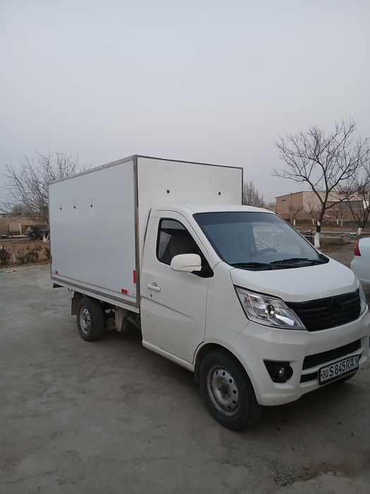 Changan t30 yuk avtomabil