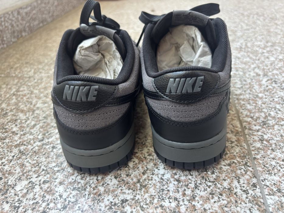 Nike Dump Low Black roses