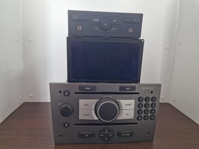 Navigatie CD 70 NAVI display si tuner audio Opel Vectra C