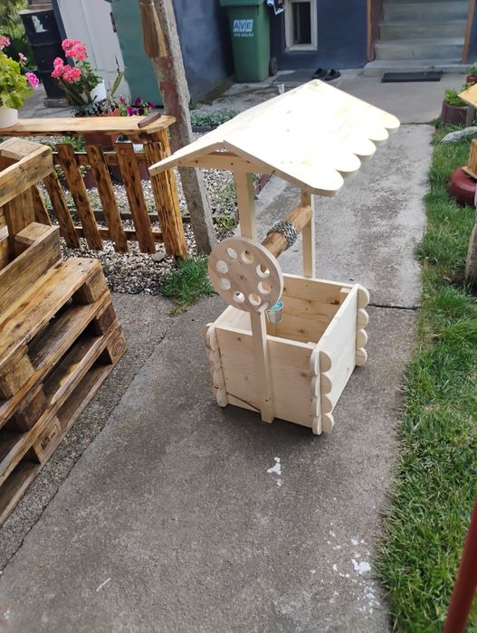 Fântână ornamentala de gradina