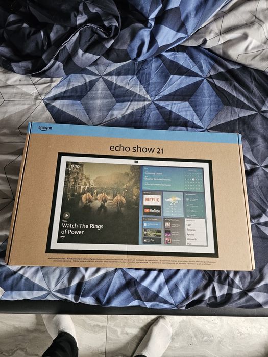 Alexa echo show 21 noua sigilata