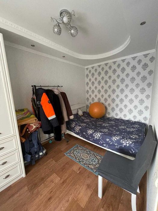 Продам 3 ком квар Центр 19,500 ремонт