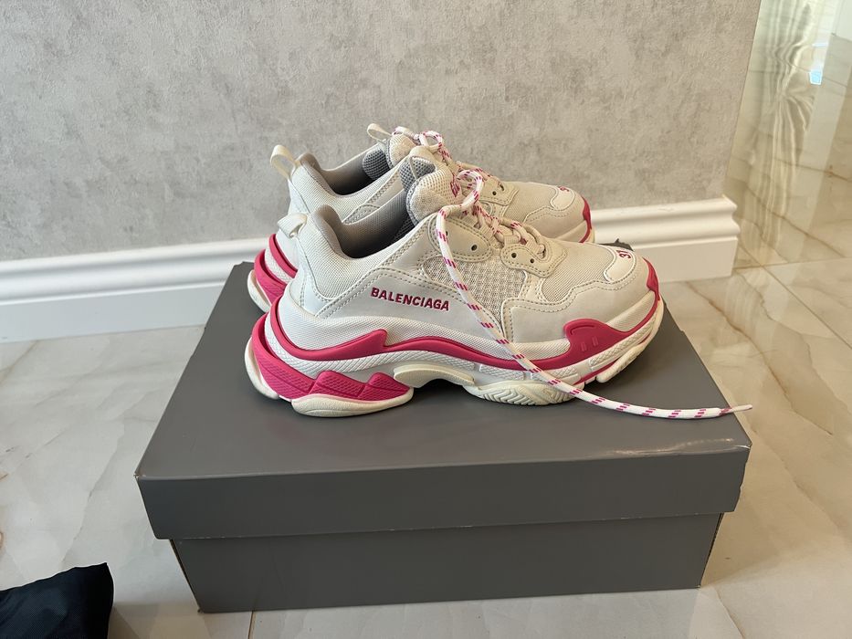 Balenciaga 37 номер носени два сезона изключително удобни закупени от