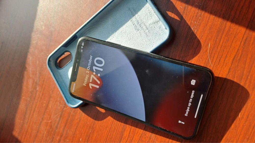 Iphone X 64gb ..