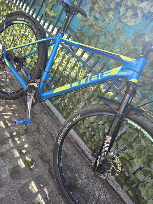 Bicicleta CUBE Analog, 29".