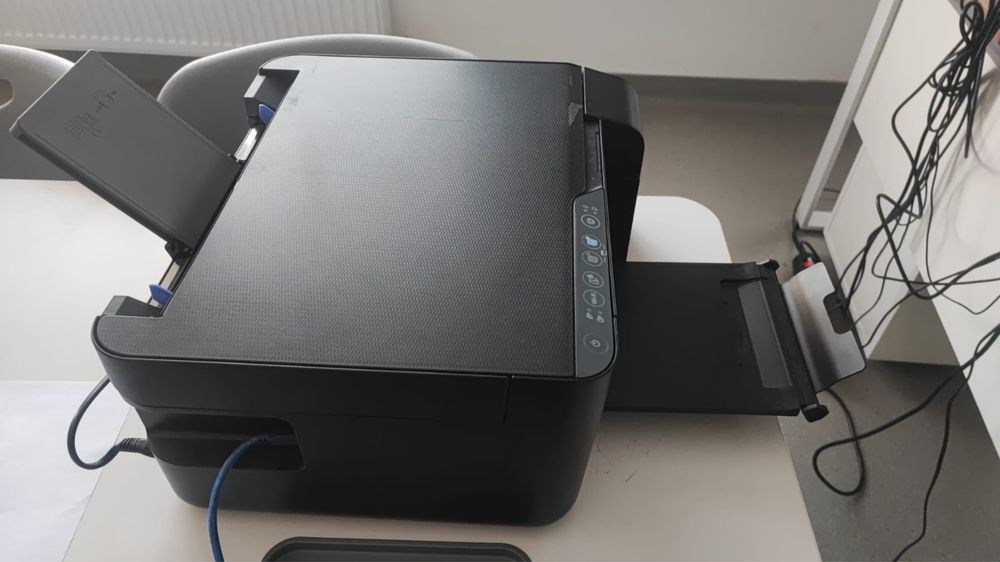 Продаётся цветной принтер Epson L3250