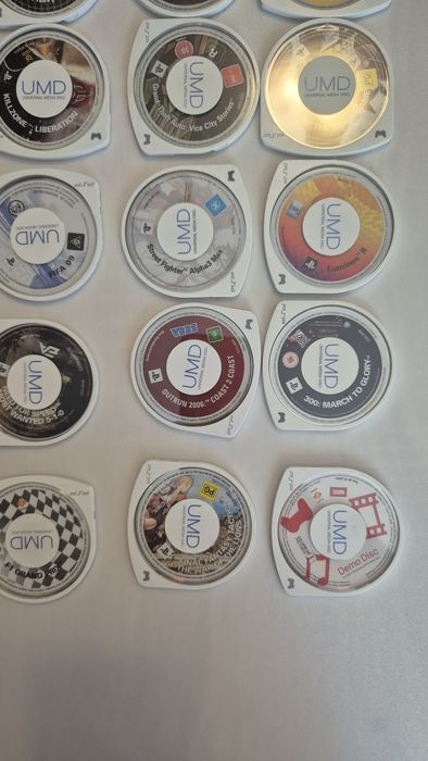 Lot 20 jocuri PSP - Sony Playstation Portable