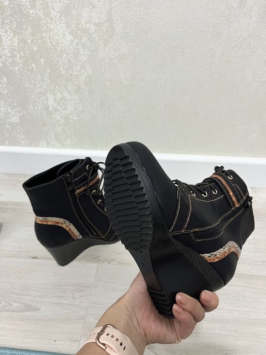 Продам батильоны на платформе