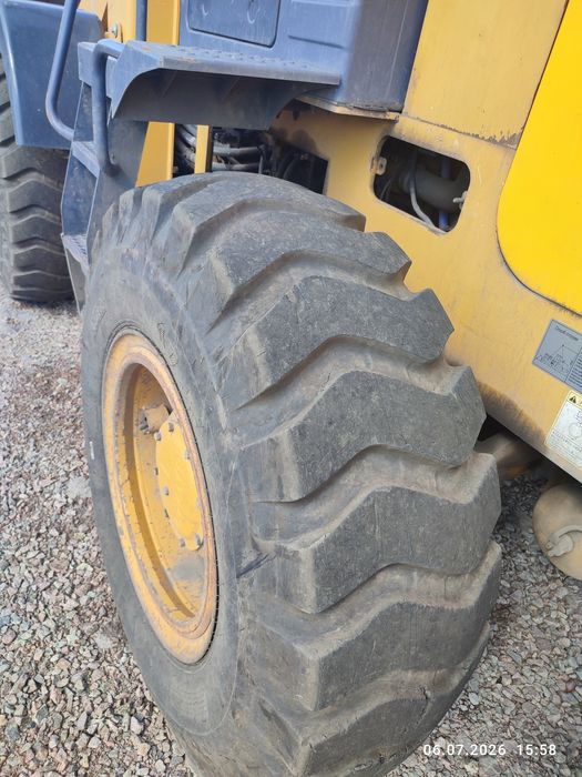 Продам погрузчик XCMG LW300FN