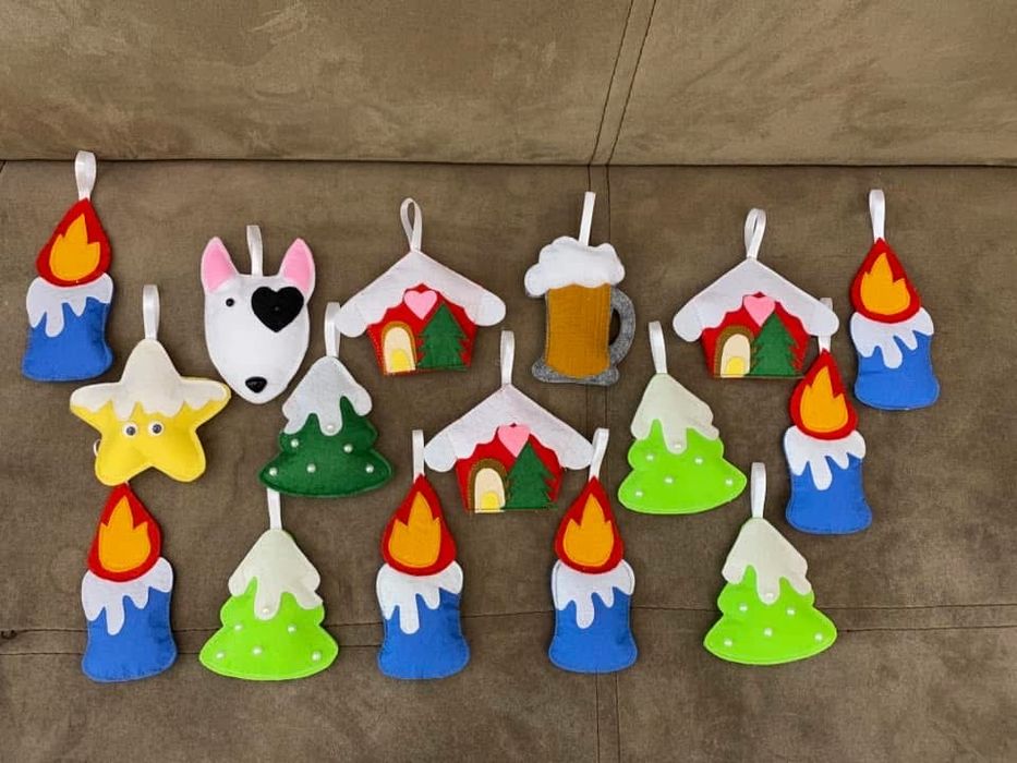 Коледни играчки от филц