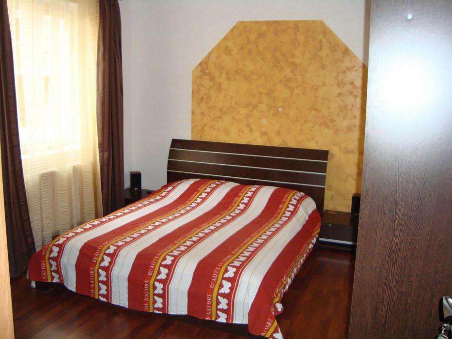 Chirie apartament decomandat str Frunzei