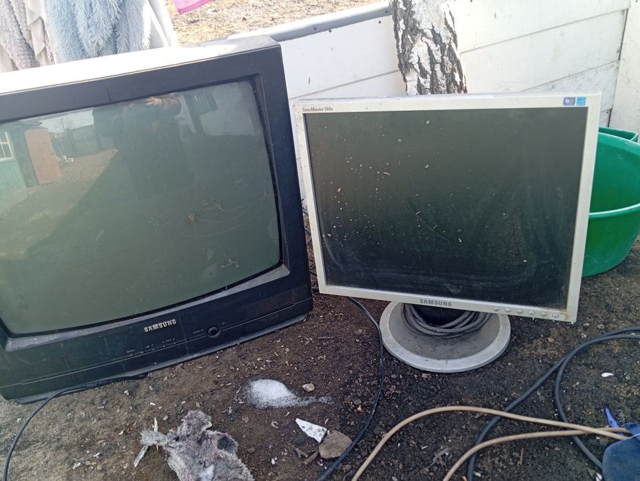 Манитор фирмы лж