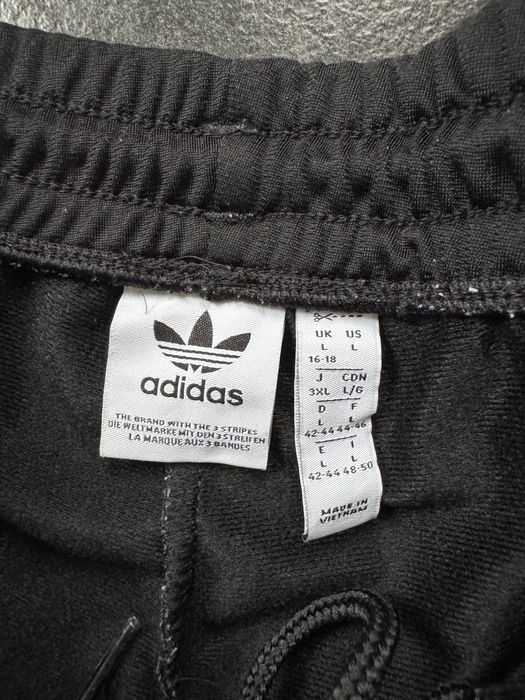 Оригинален мъжки анцуг на Adidas