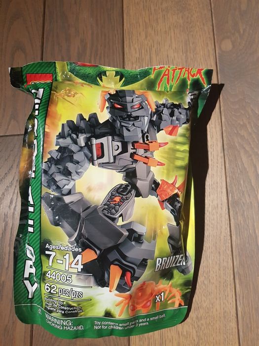 Lego toys: Legends of Chima, Hero Factory, Mega Bloks dragons