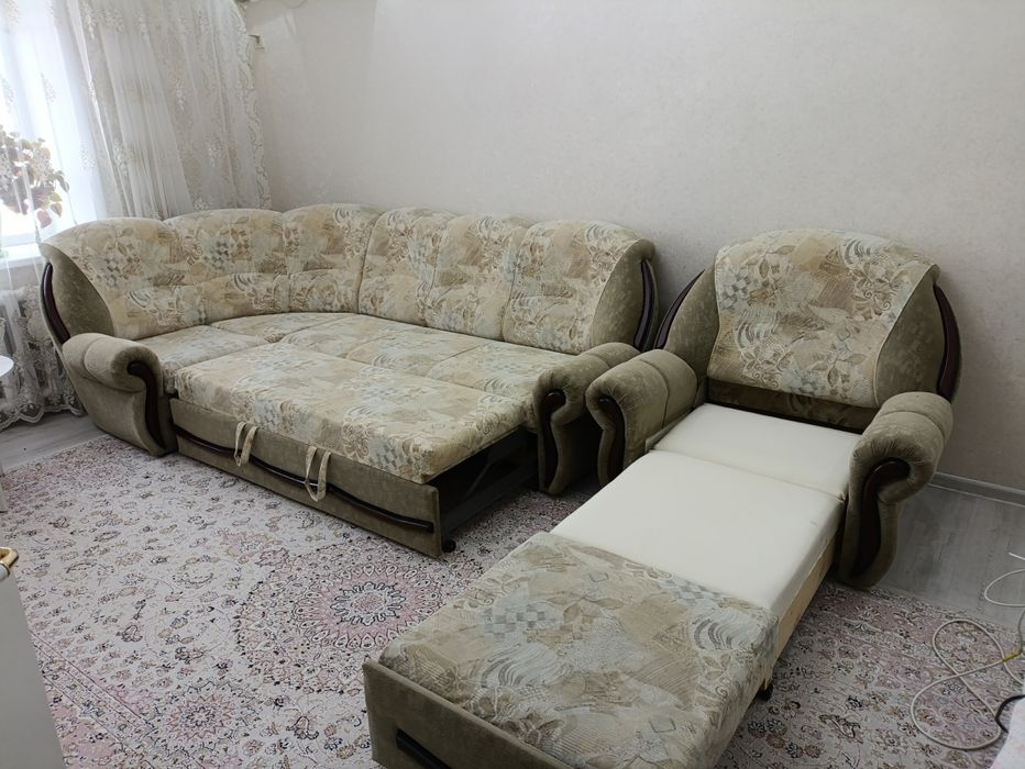 Продам диван с креслом