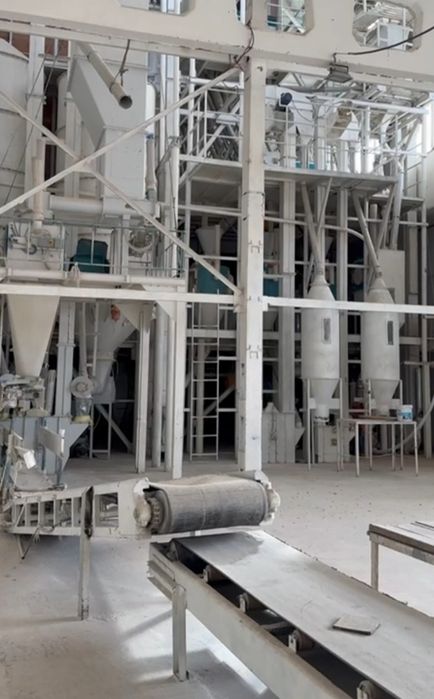 Продаётся мукомольный завод.