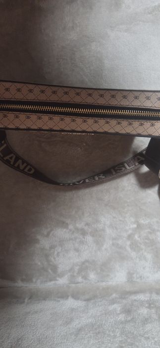 Geanta River Island