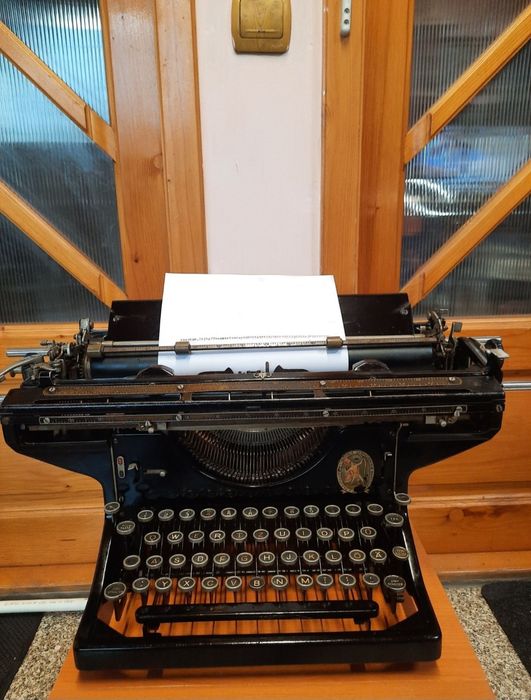 Mașină de scris F.K. 1928 impecabilă