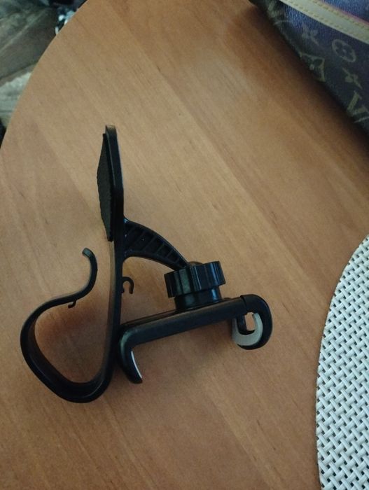 Suport auto pentru telefon