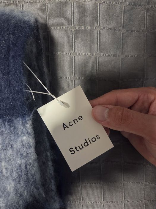 Acne studios fular