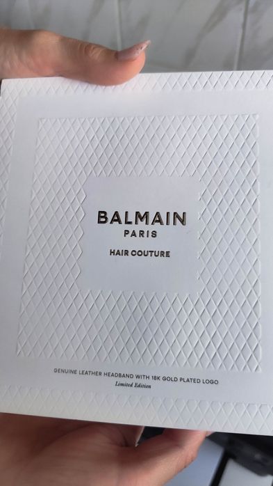 Оригинална диадема на Balmain