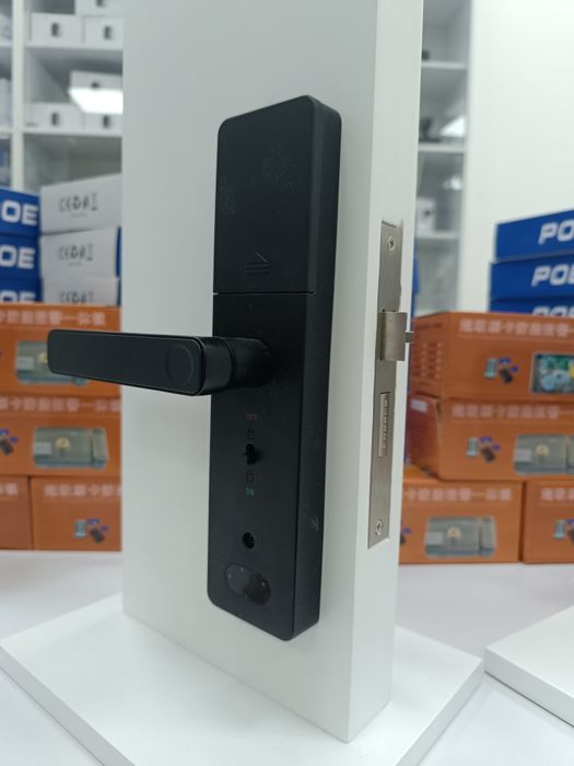 Умный замок INTELLIGENT LOCK  автономный на 6 ти батарейках,