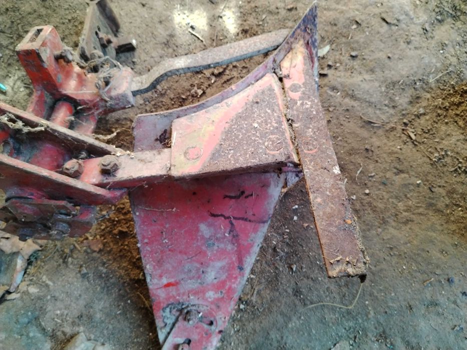 Плуг картофовадач култиватор прикачен инвентар руджерини