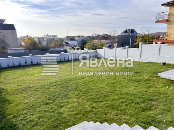 Продава се Къща в Варна, Чайка - 191 кв.м за 2357 €/кв.м - Снимка #3