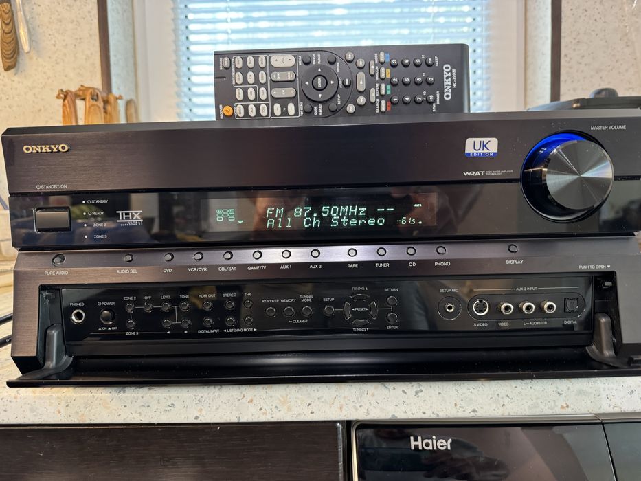 Onkyo TX-SR875 24 КГ Мощен ресивър